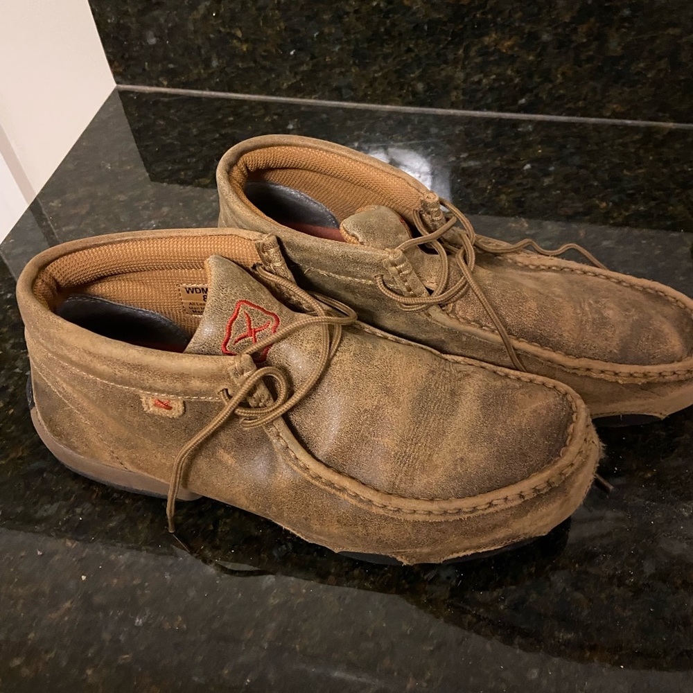 Women’s size 8 Twisted X